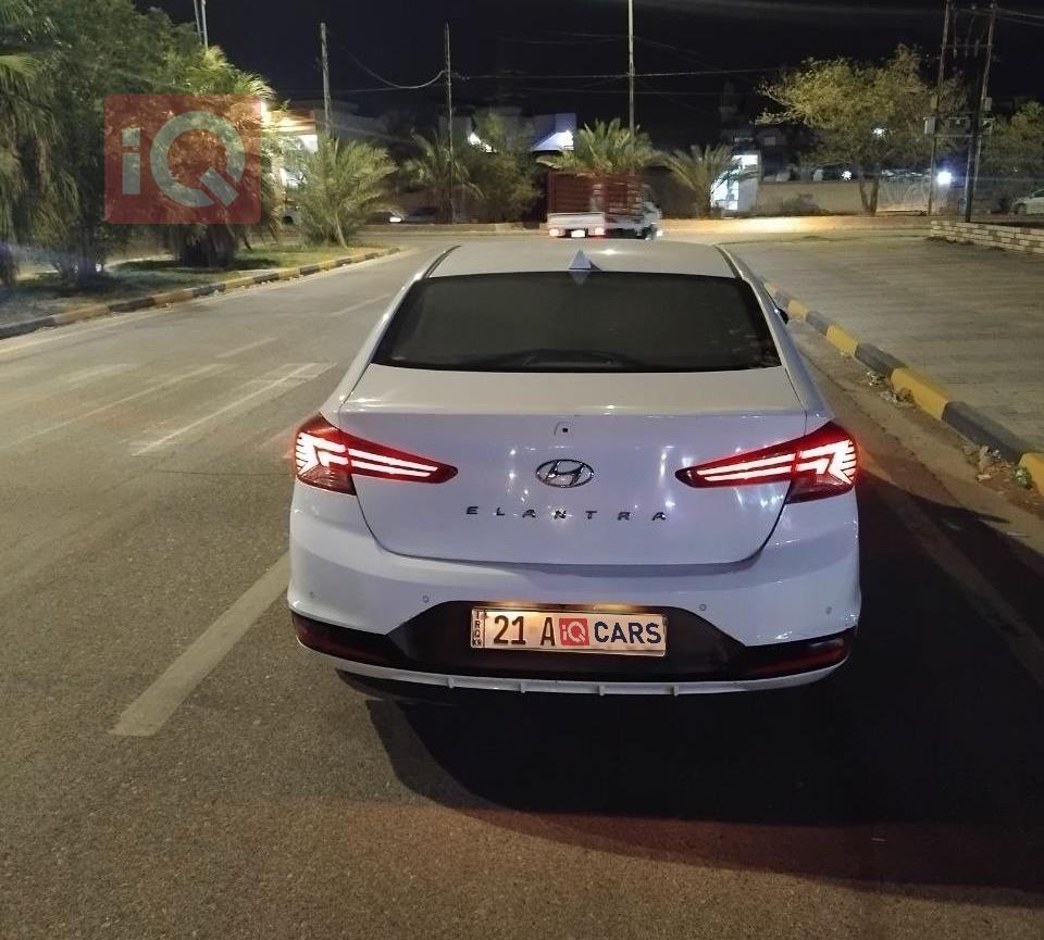 هيونداي النترا